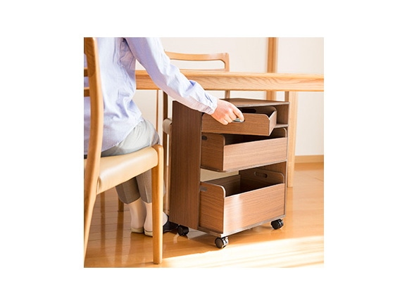 ダイニングを自分の居場所にできるワゴン ダイニングを自分の居場所にできるワゴン