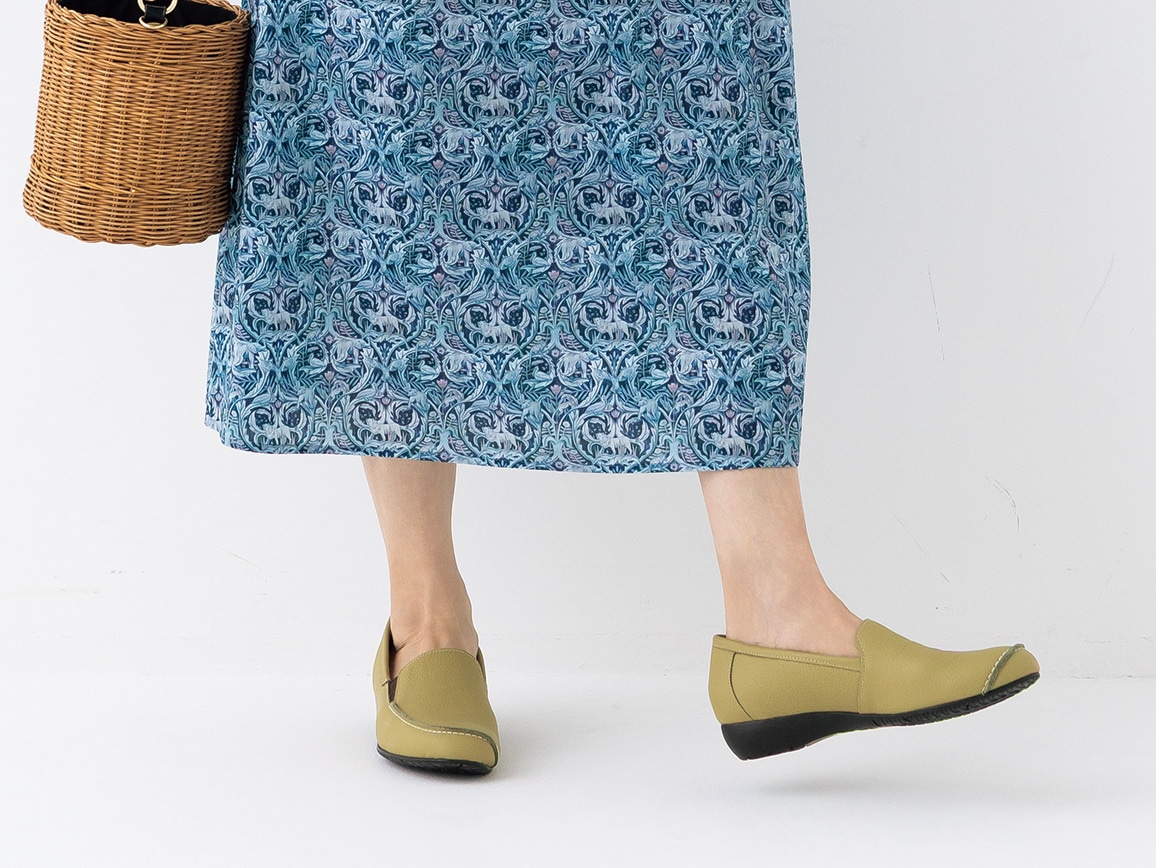 変形モカスリッポン 変形モカスリッポン