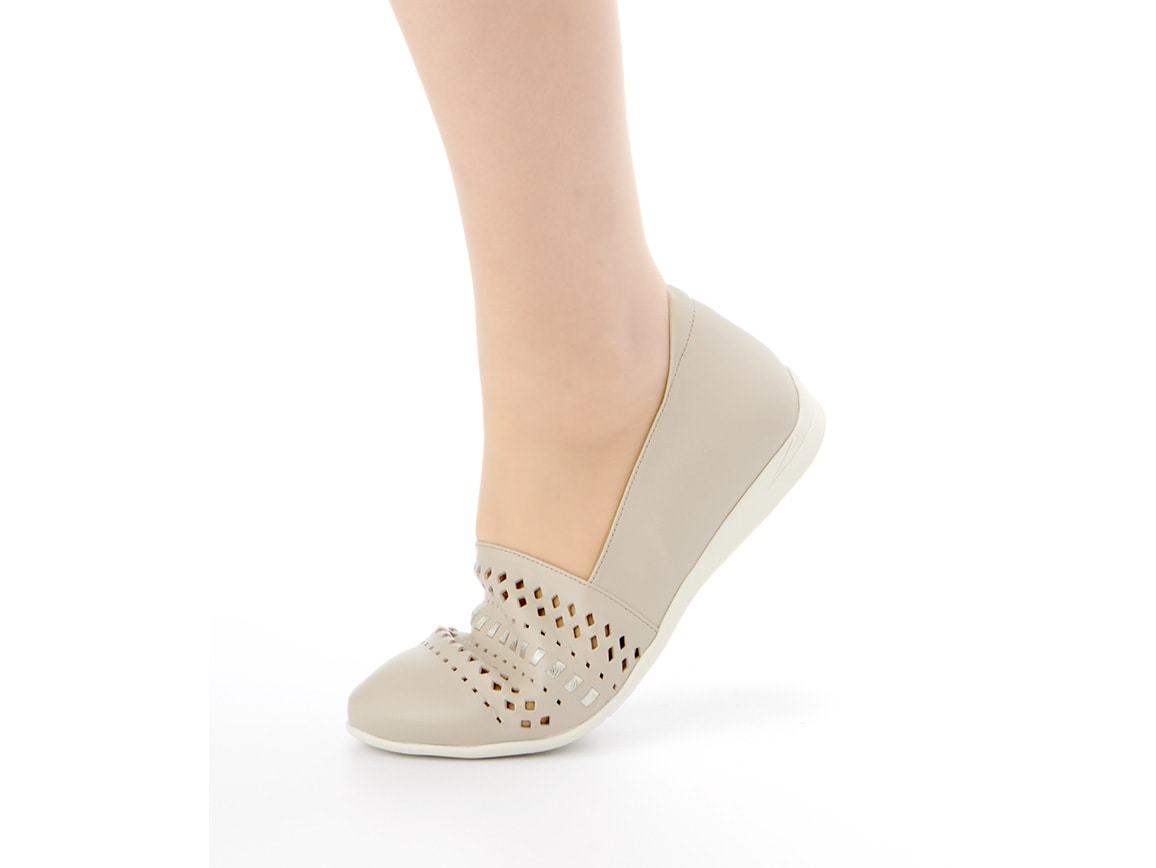 ミスキョウコ・カットワークスリッポン ミスキョウコ・カットワークスリッポン