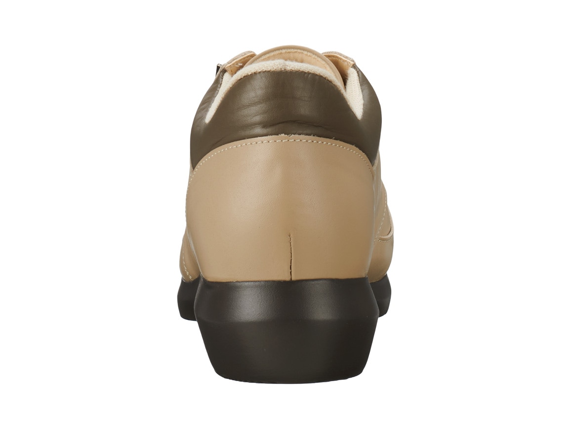 マルチコーデ本革スニーカー マルチコーデ本革スニーカー