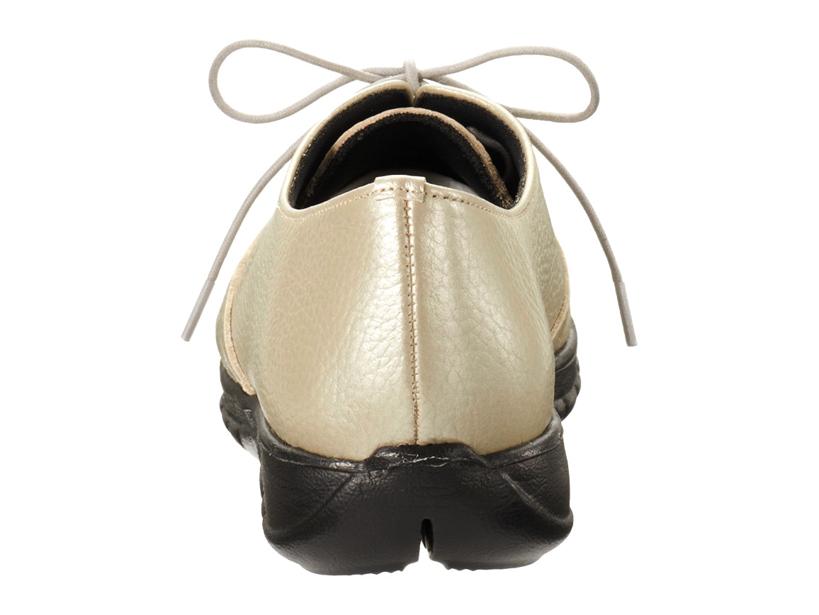 やわらかレザースニーカー やわらかレザースニーカー