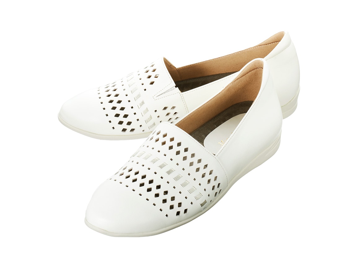 ミスキョウコ・カットワークスリッポン ミスキョウコ・カットワークスリッポン