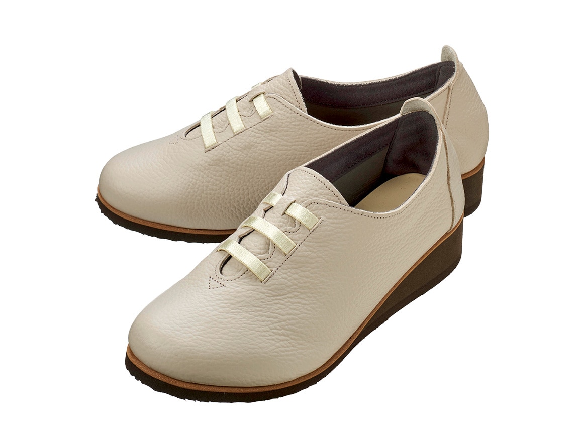 エアーレザー・軽やかゴムひもシューズ エアーレザー・軽やかゴムひもシューズ