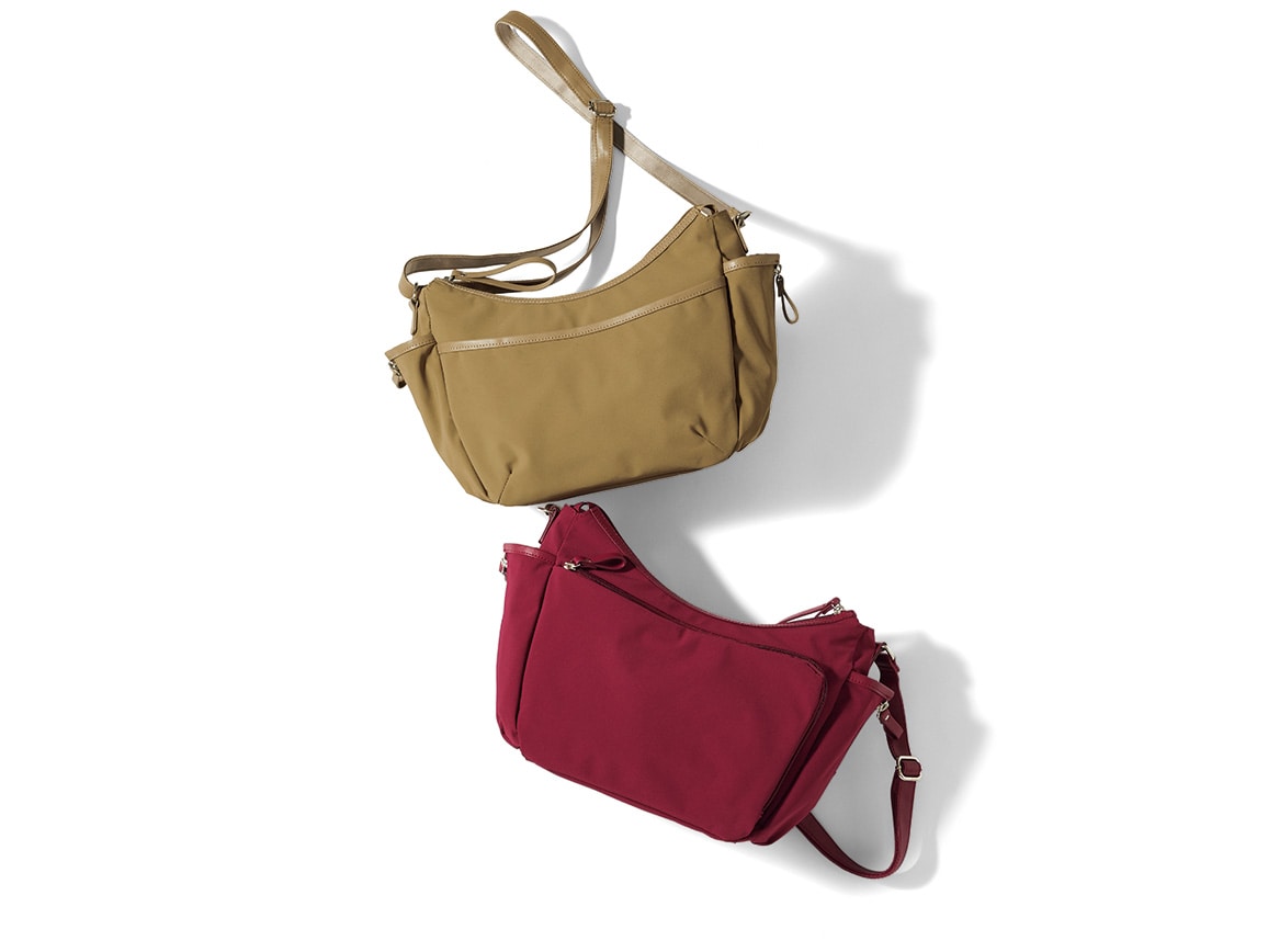 多機能はっ水軽量ショルダー 多機能はっ水軽量ショルダー