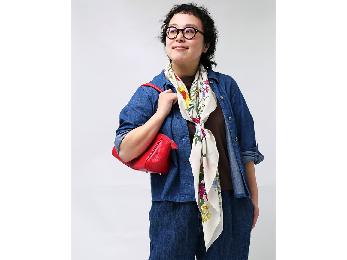 大判シルクスカーフ・花柄 大判シルクスカーフ・花柄