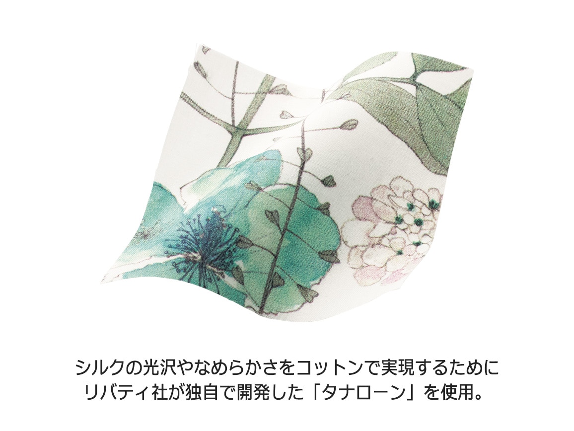 リバティプリントタックデザインブラウス リバティプリントタックデザインブラウス