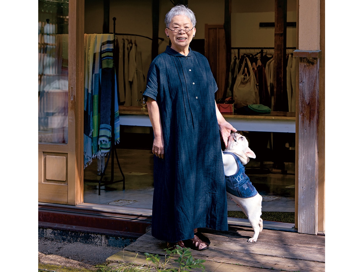 群言堂・藍染綿麻雨絣ワンピース 釣舟草(つりふねそう) 群言堂・藍染綿麻雨絣ワンピース 釣舟草(つりふねそう)