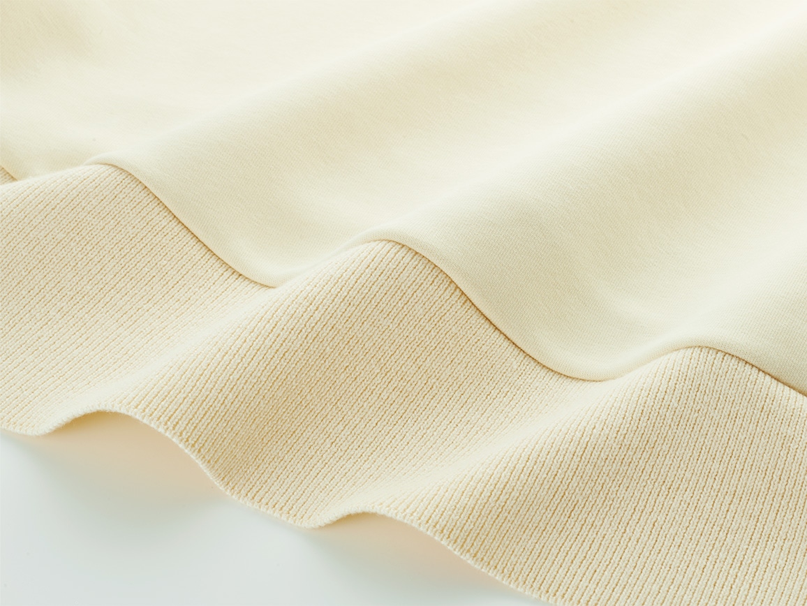 リブドッキングダンボールプルオーバー リブドッキングダンボールプルオーバー