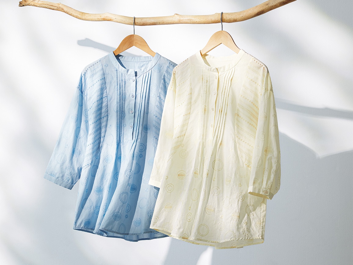 サークル刺しゅう切り替えレースブラウス サークル刺しゅう切り替えレースブラウス