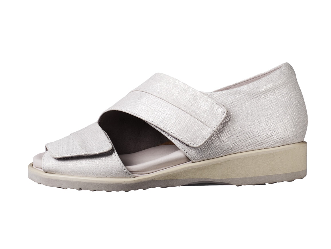 ハルメク ダブルベルトサンダル ハルメク ダブルベルトサンダル