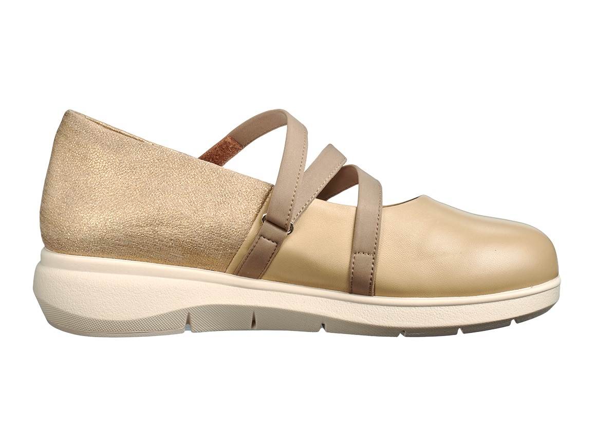 ハルメク ベルトスニーカーパンプス ハルメク ベルトスニーカーパンプス