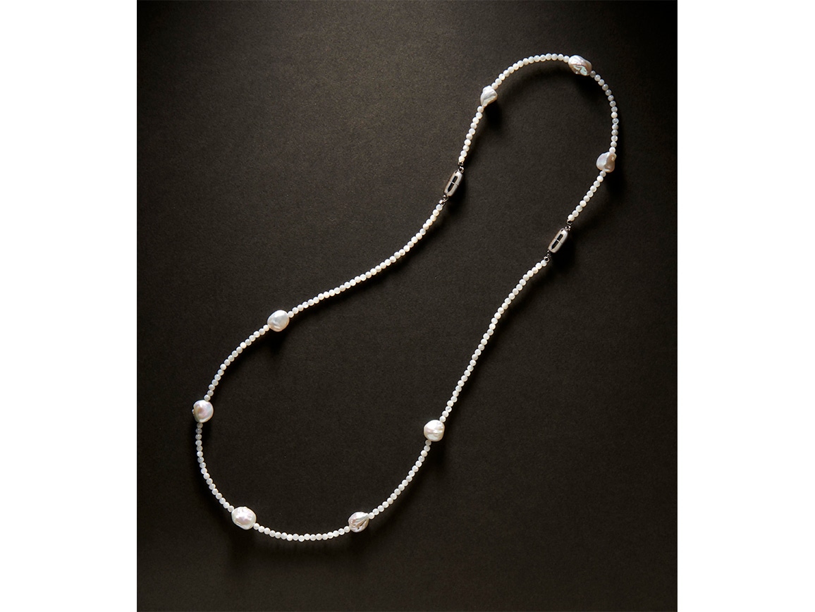 長さが2WAYのステーションパールネックレス 長さが2WAYのステーションパールネックレス