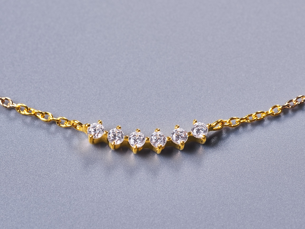 クロスフォー(R) スマイル ネックレス クロスフォー(R) スマイル ネックレス