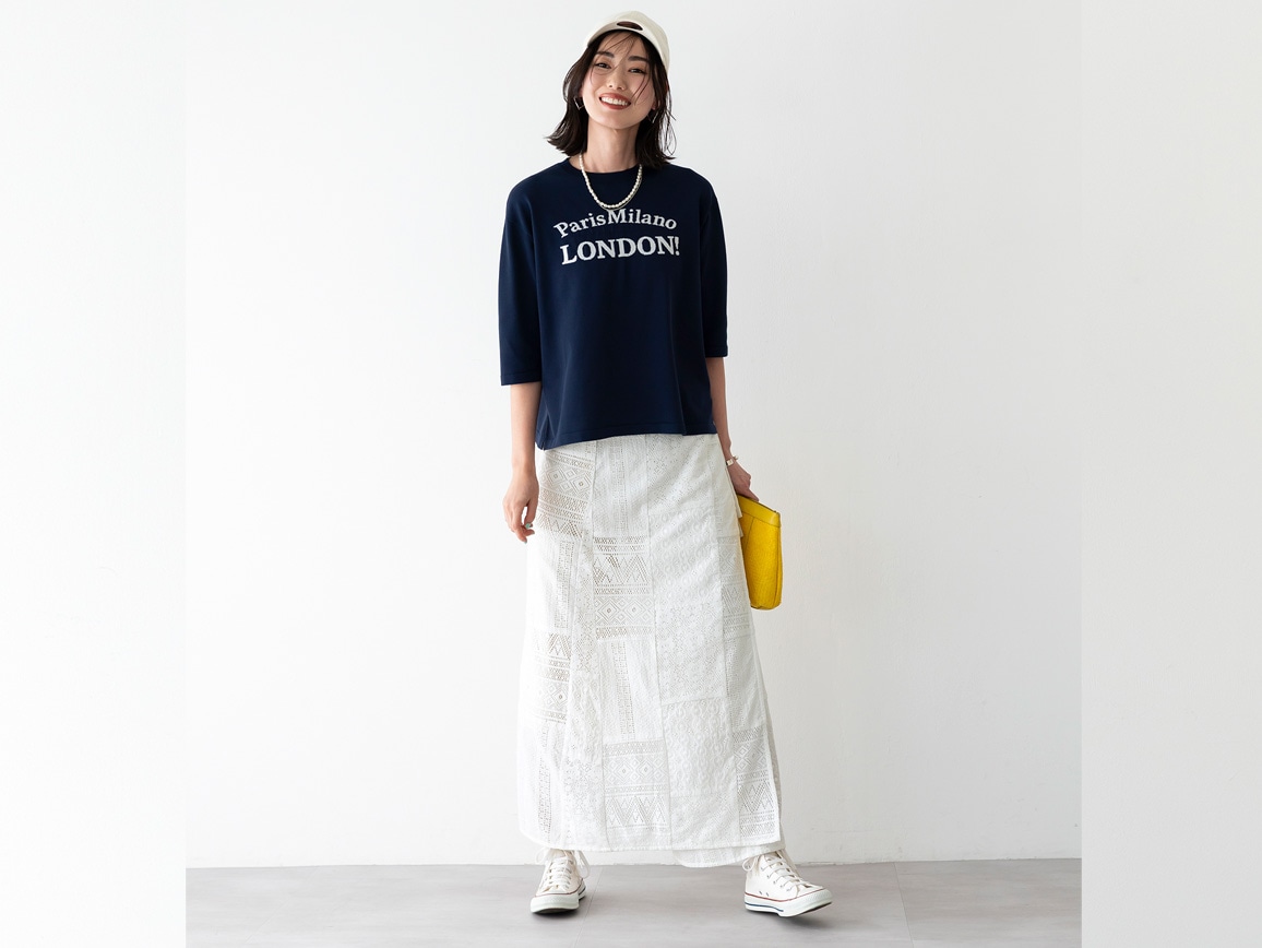 ひじが隠れるクルーネックニット ひじが隠れるクルーネックニット