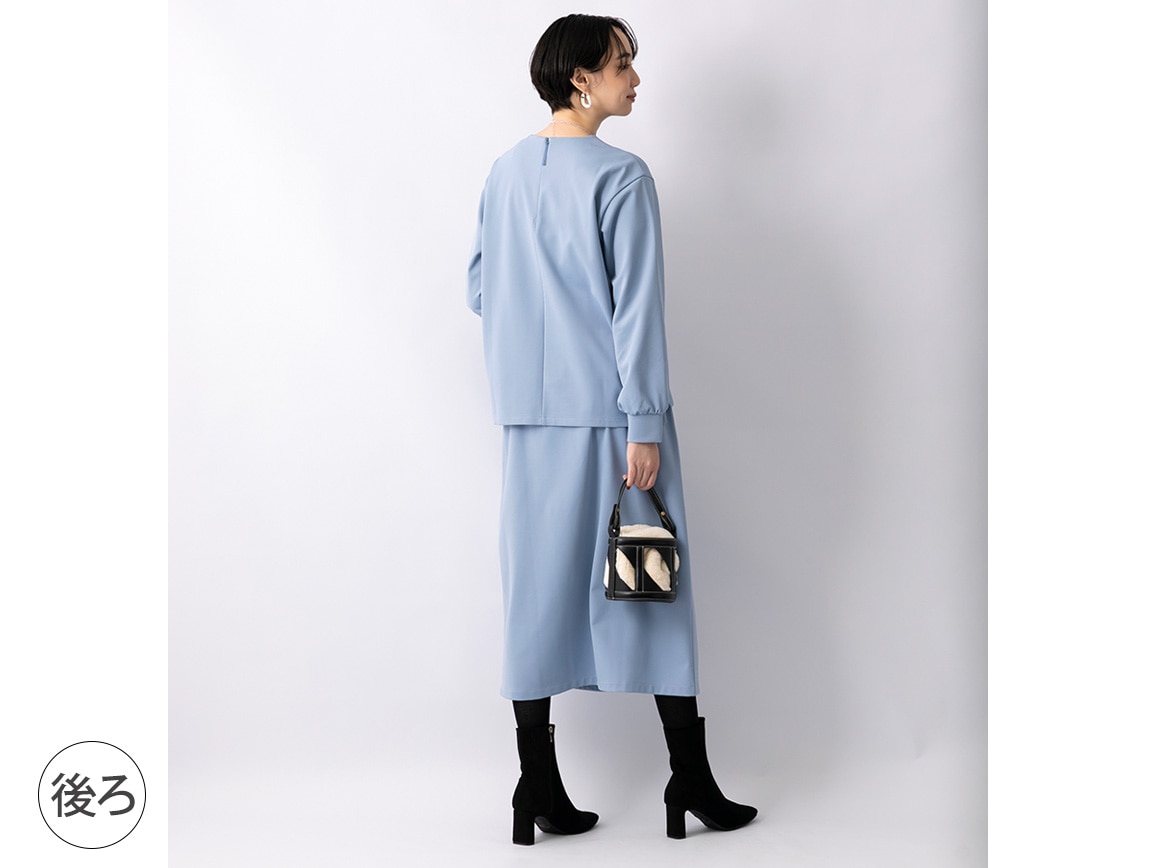 【先行】ブラウス見えプルオーバー×スカート 【先行】ブラウス見えプルオーバー×スカート