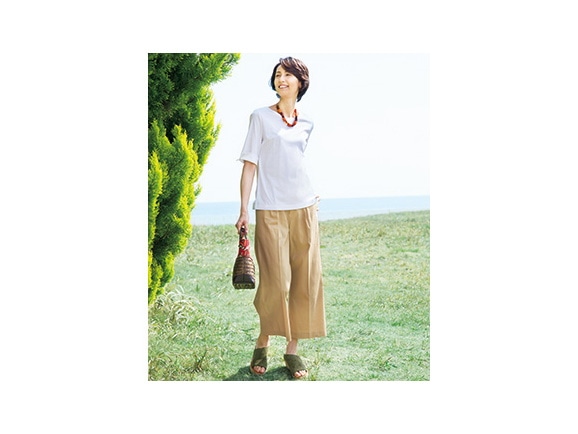 ベージュ ベージュ