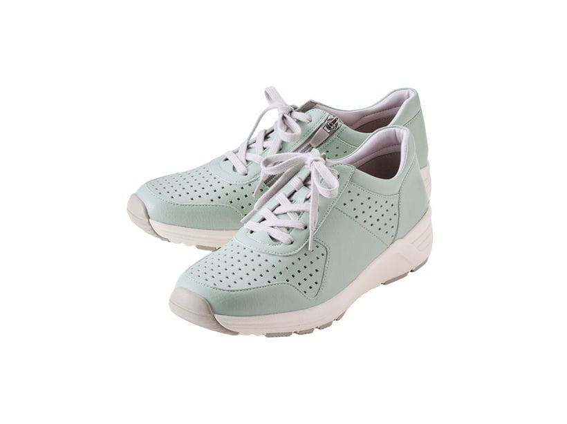 �n�����N�@�p���`���O�t�@�X�i�[�X�j�[�J�[