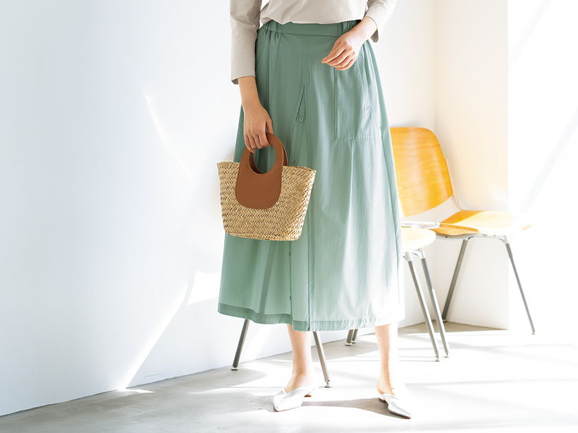 �{�^���f�U�C���t���A�X�J�[�g