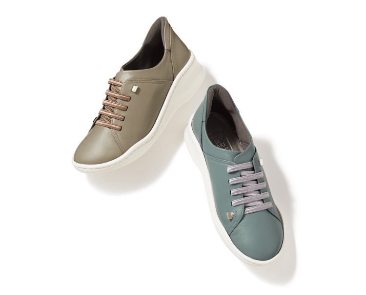 �����͂���E���v�S���Ђ��X�j�[�J�[